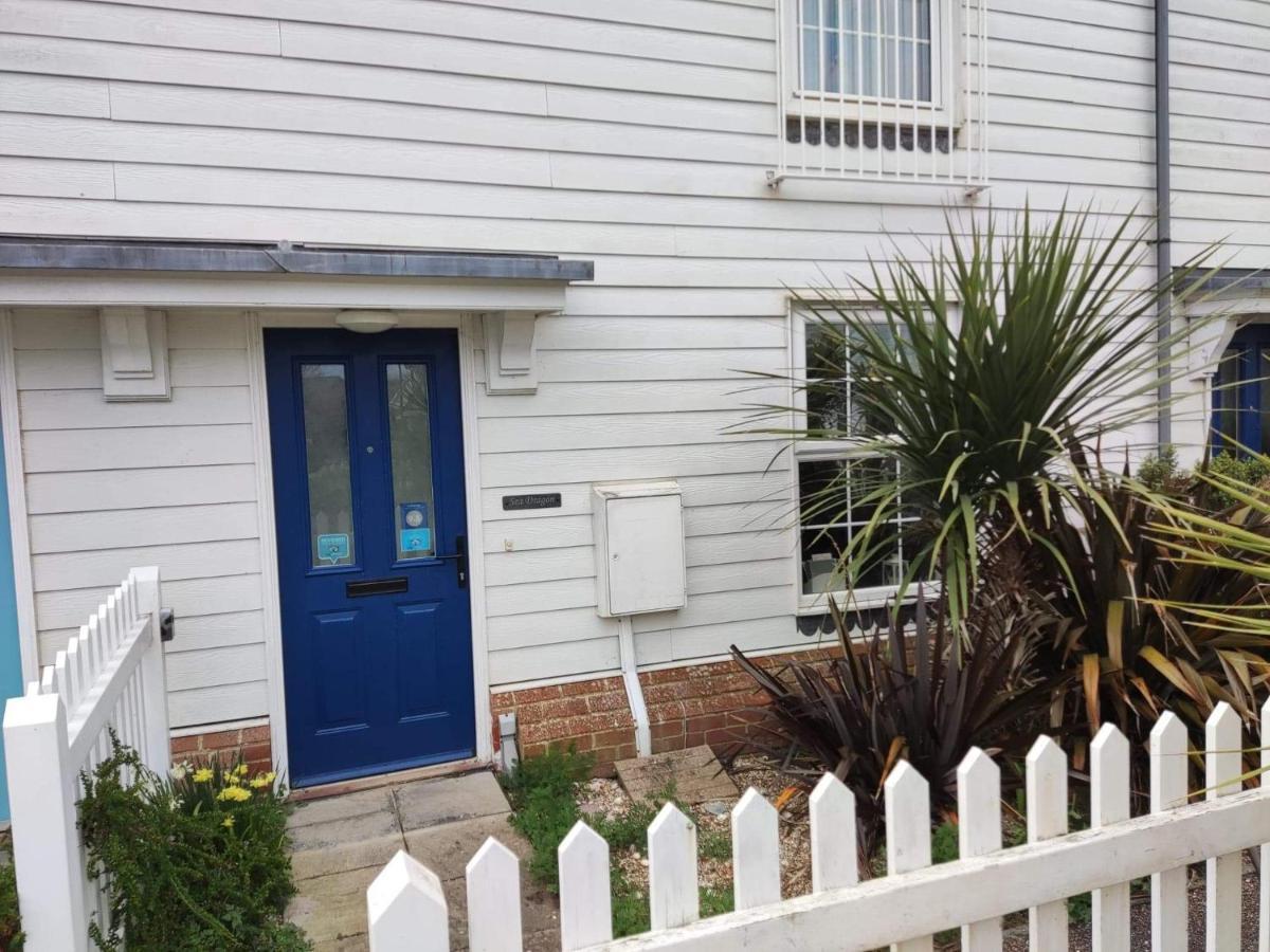 Sea Dragon Villa Rye Exterior photo